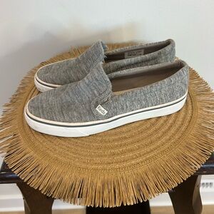 Beautiful Keds Gray Knit Slip-On Espadrilles with White sole ❤️7.5